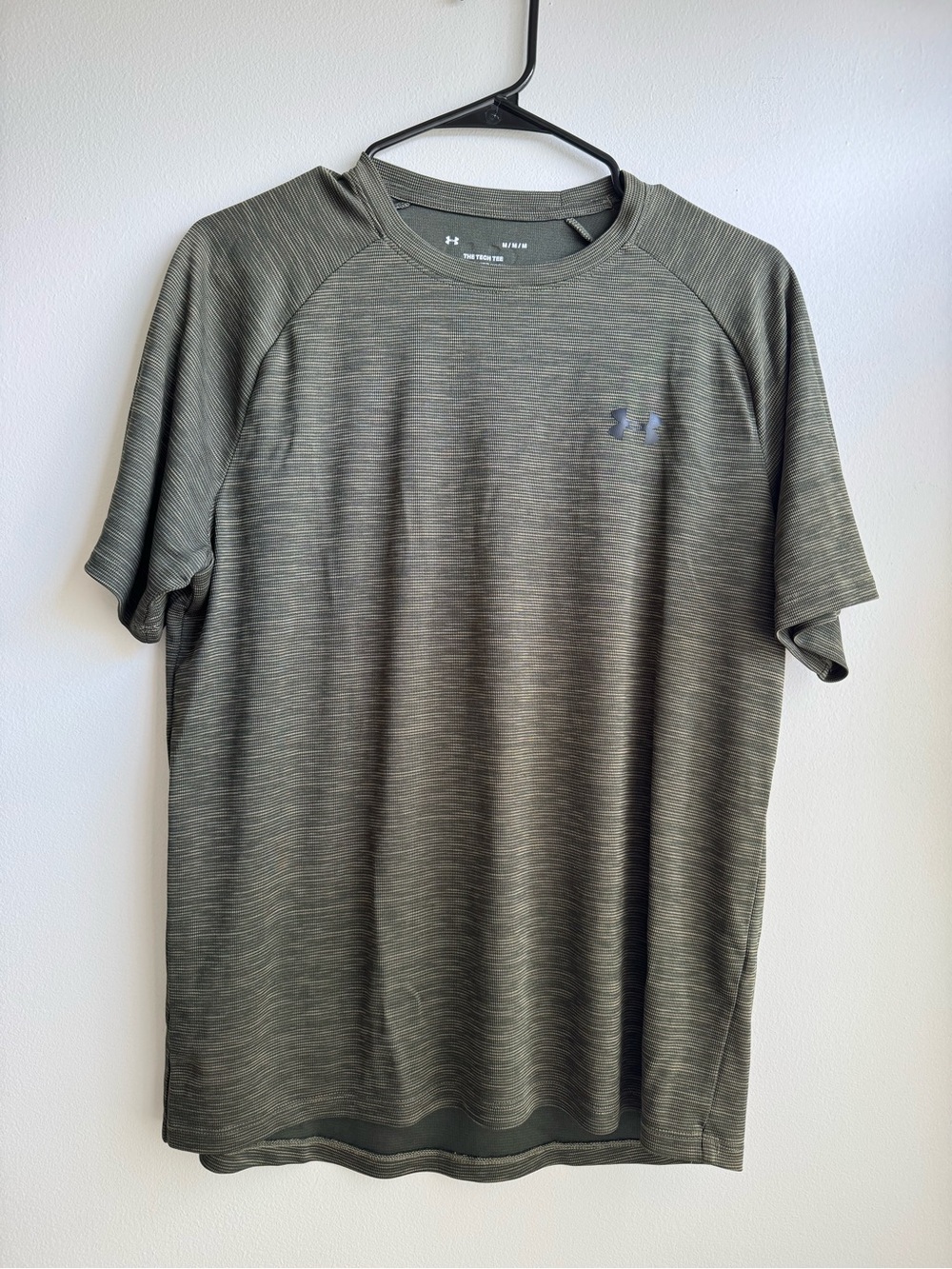 Under Armour Men’s Short Sleeve Performance Tee in Olive Green